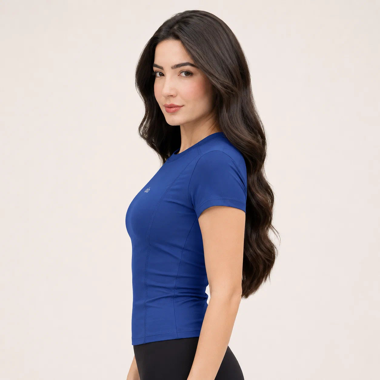 Contour-Seam Fitted Tee